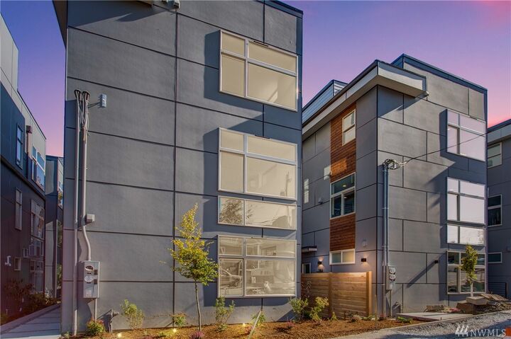 716 D  Martin Luther King Junior Way  Seattle WA 98122 photo