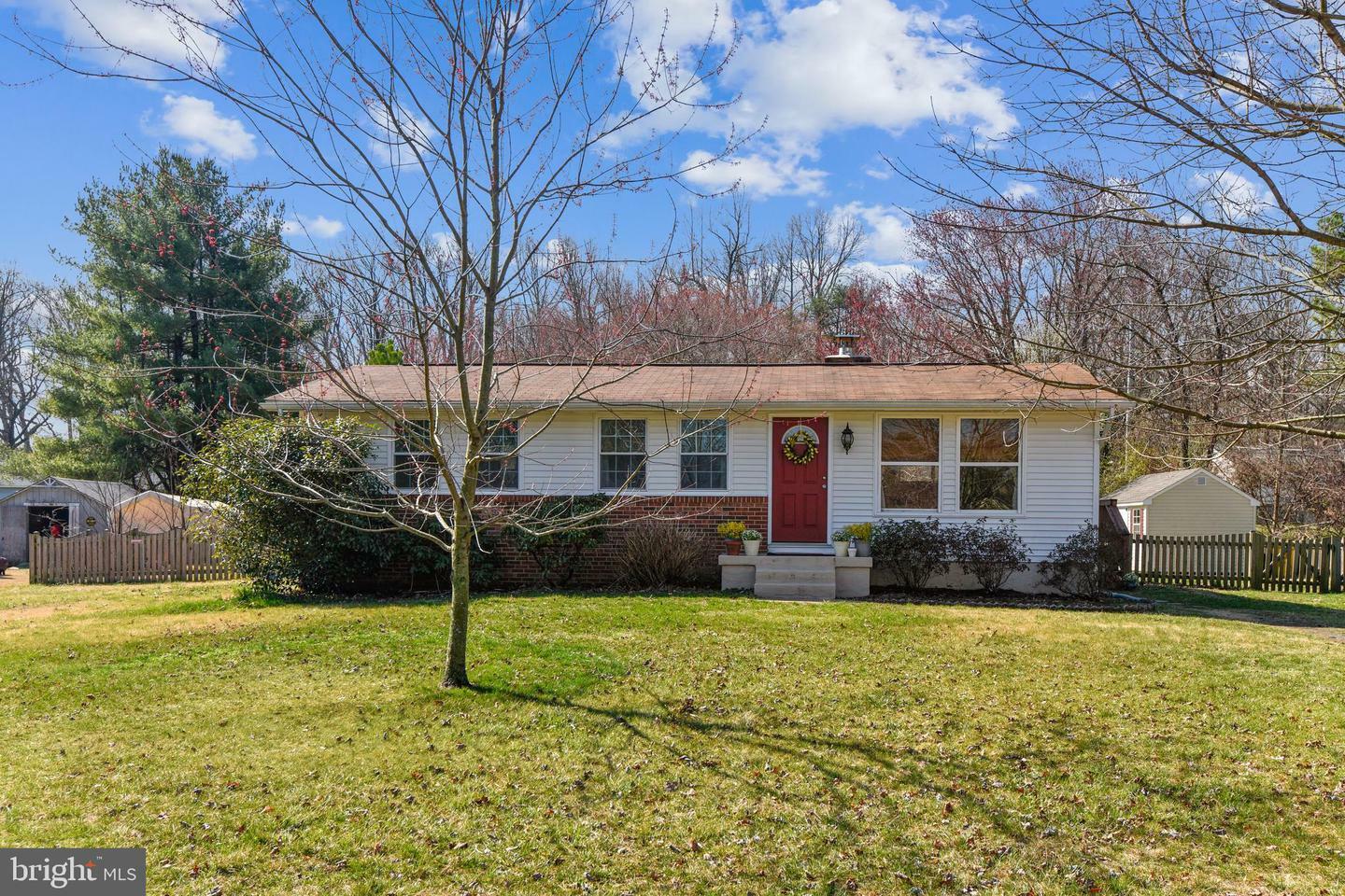 Property Photo:  877 Chesterfield Road  MD 21401 