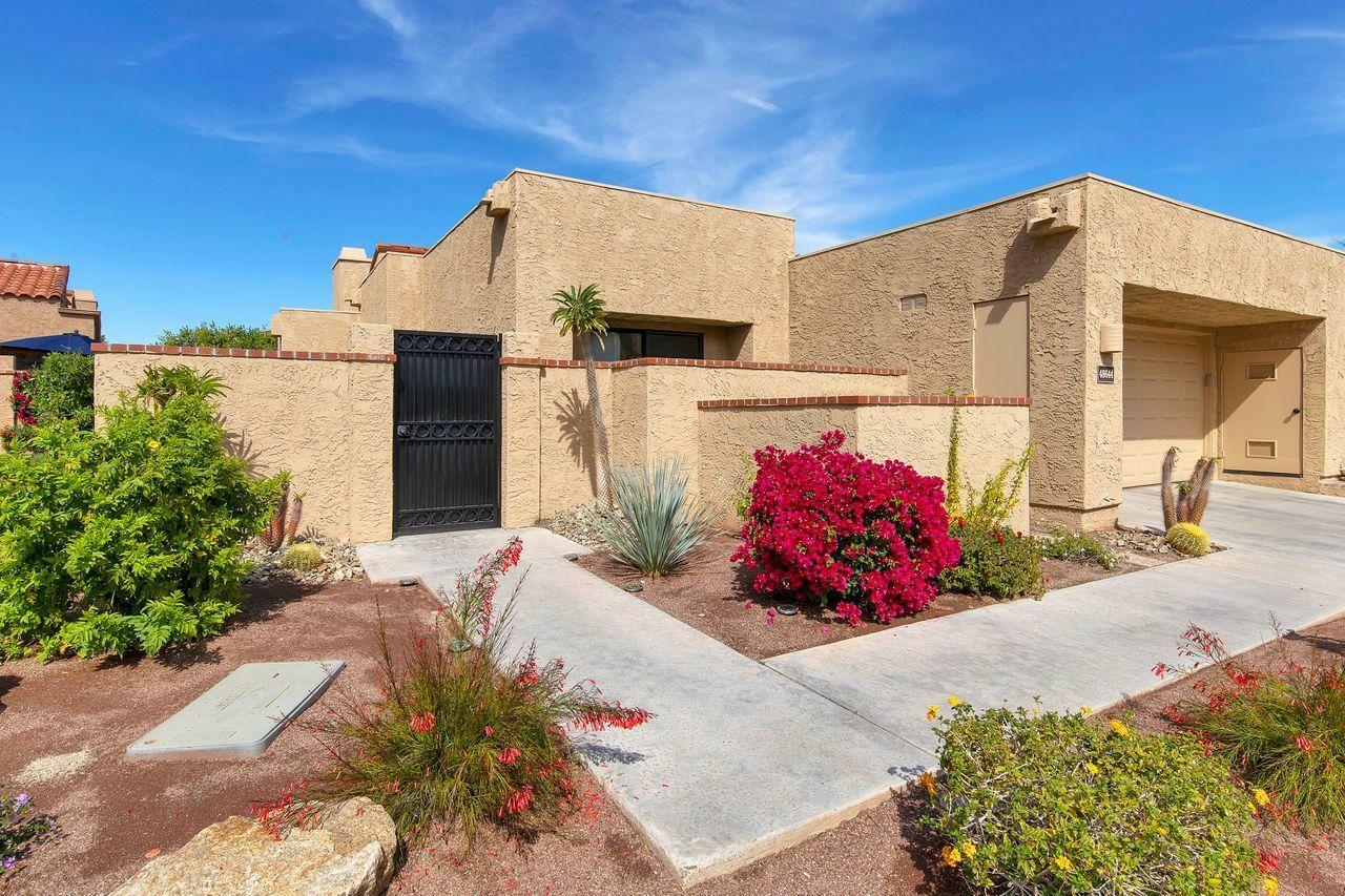 Property Photo:  48644 Wolfberry Court  CA 92260 