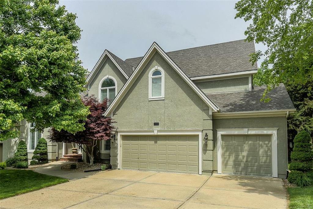 Property Photo: 20810 W 94th Street KS 66220