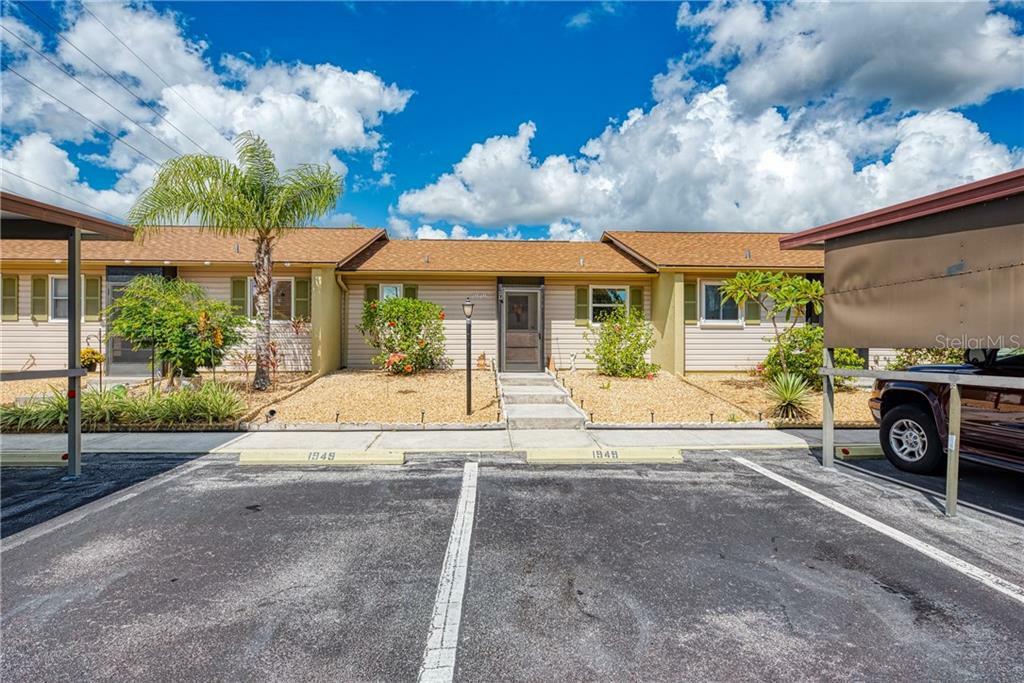 Property Photo: 1949 Settlement Road 13 FL 34285