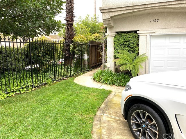 Property Photo:  1302 Abraham Terrace  CA 90710 