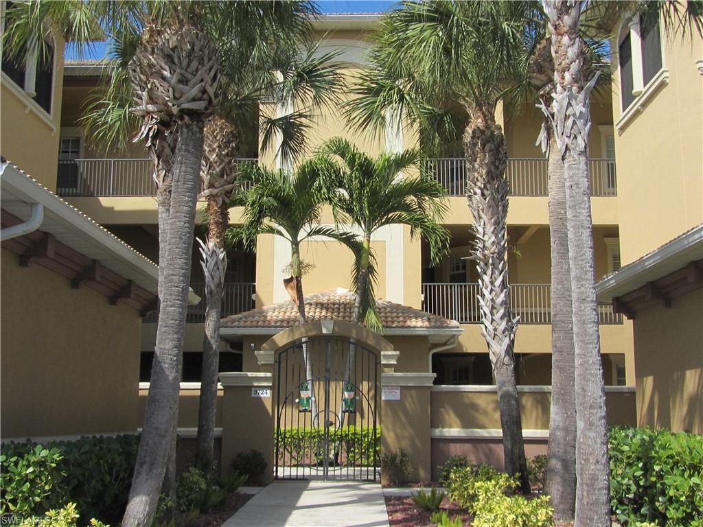 Property Photo:  3724 Agualinda Boulevard 103  FL 33914 