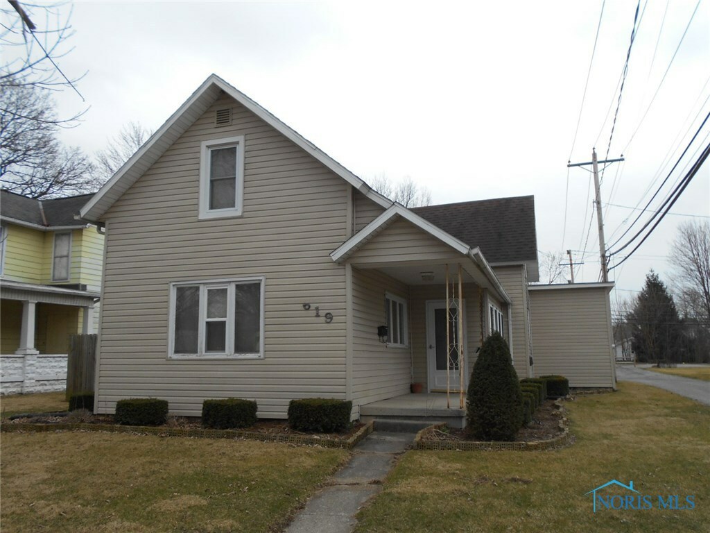 619 South Street  Findlay OH 45840 photo