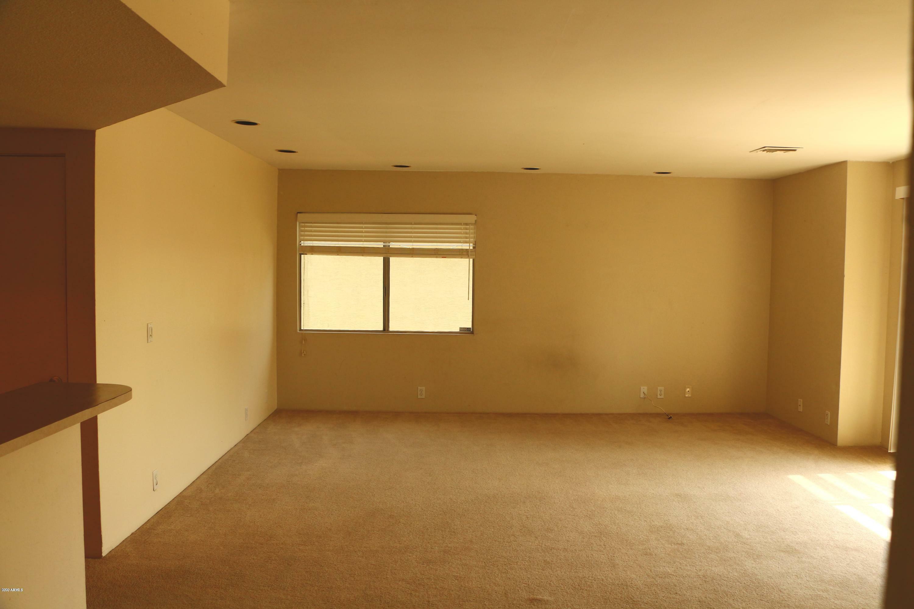 Property Photo:  808 E Lawrence Lane 206  AZ 85020 