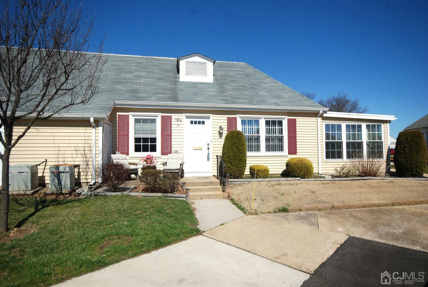 Property Photo:  184 Old Nassau Road B  NJ 08831 