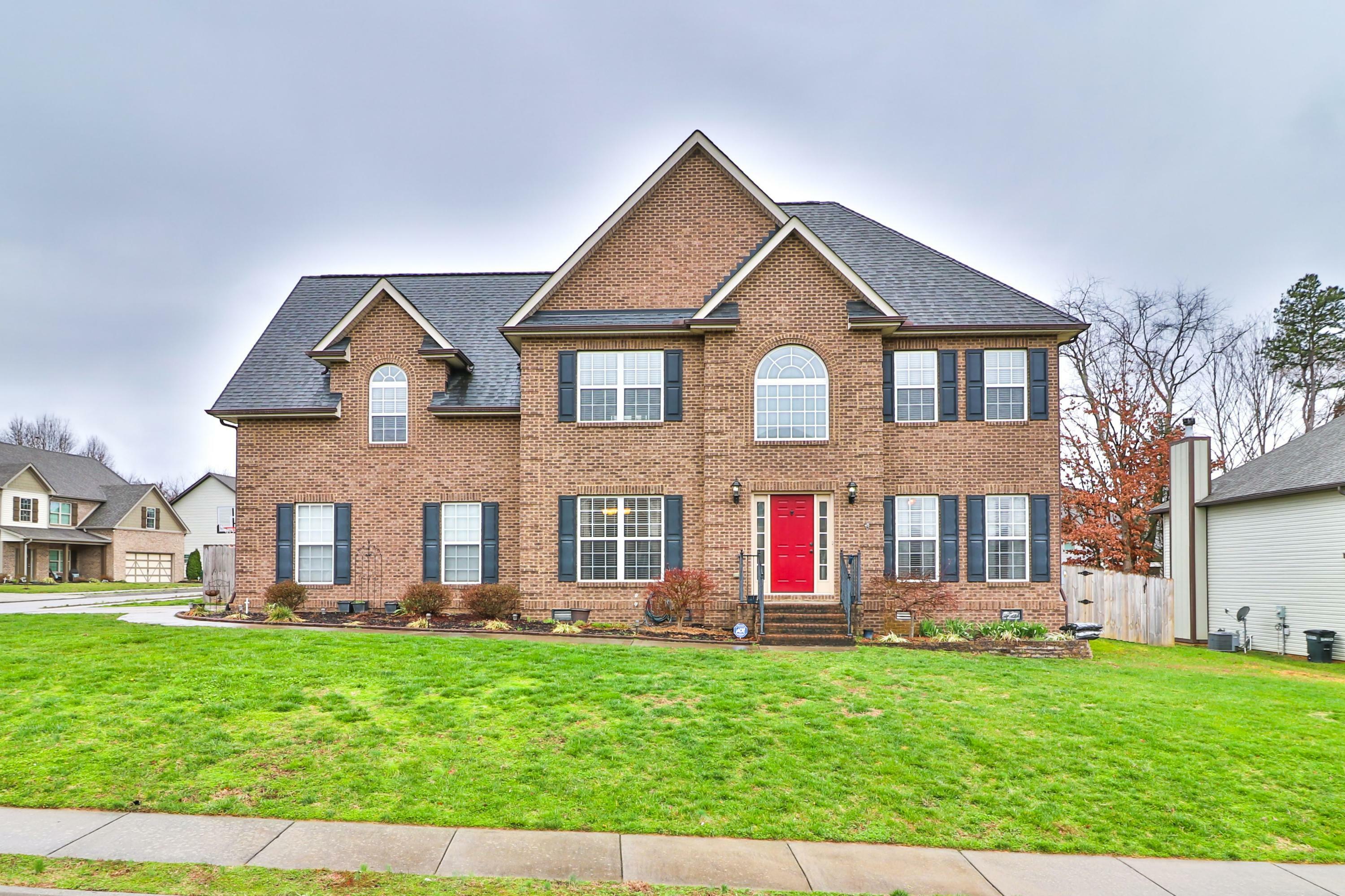 Property Photo: 722 W Glenview Drive TN 37771