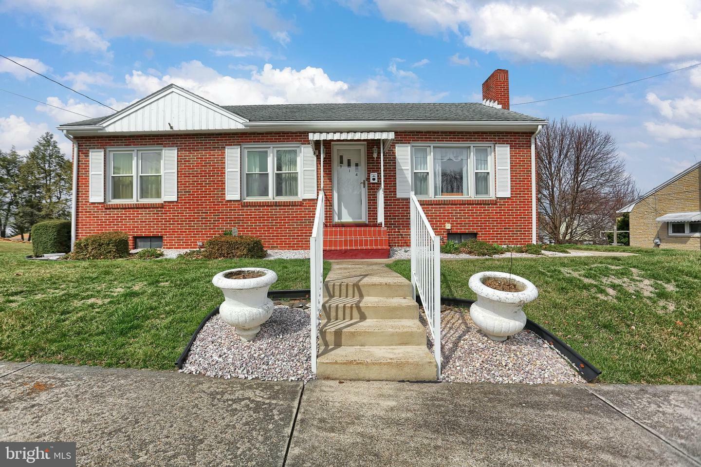 Property Photo: 314 Harrison Avenue PA 17268