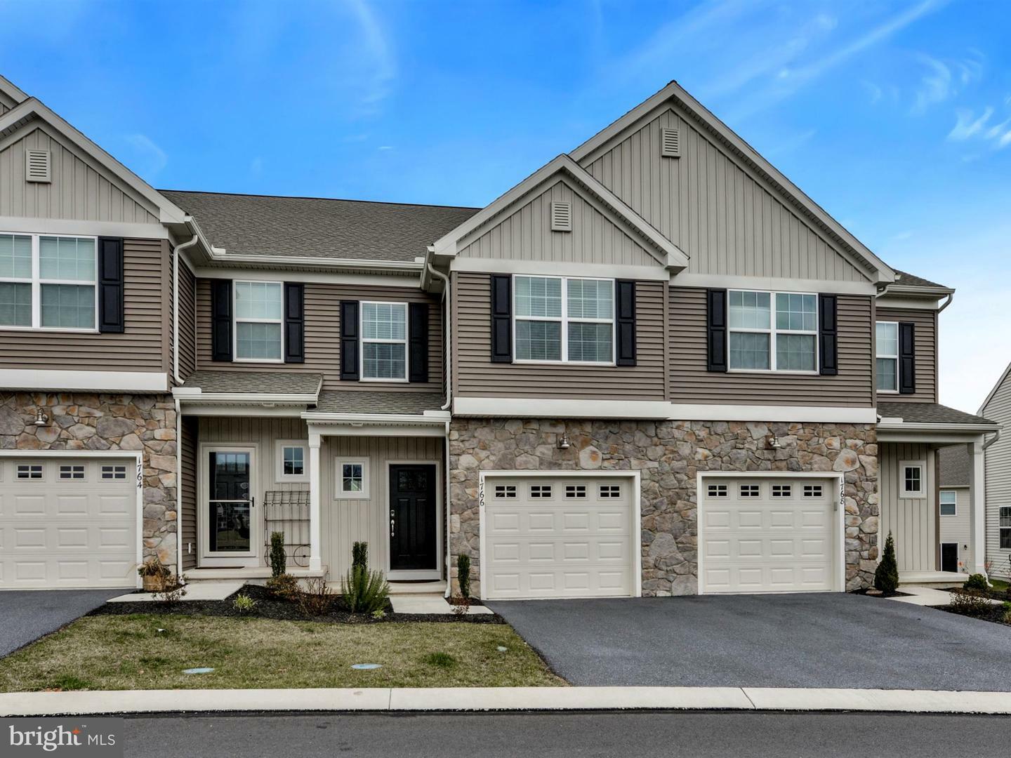 Property Photo: 1766 Fairbank Lane PA 17055