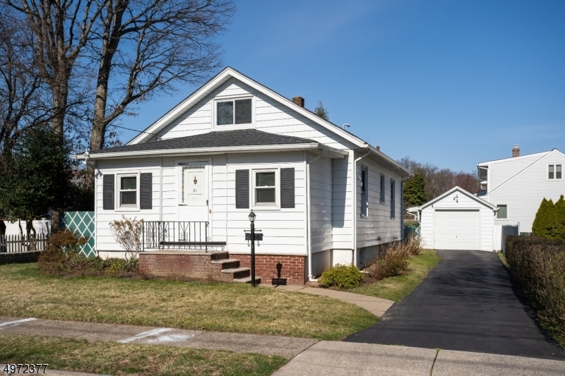 Property Photo:  31 Berdan St  NJ 07662 