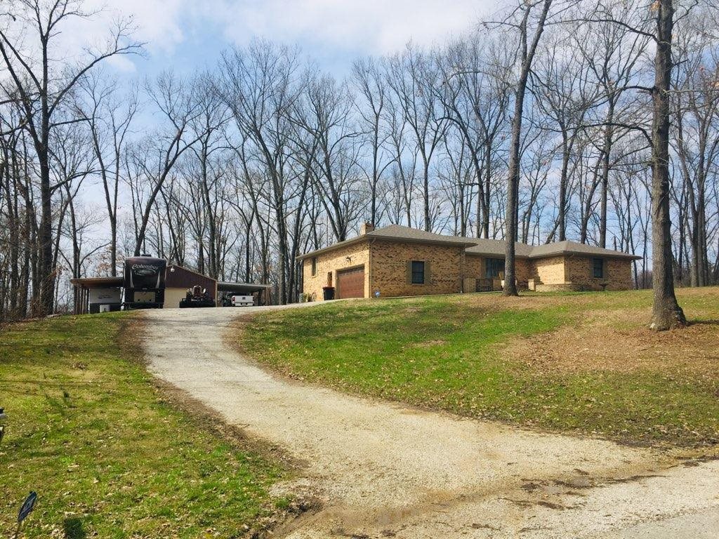 Property Photo: 6255 Skelton Road IN 47637