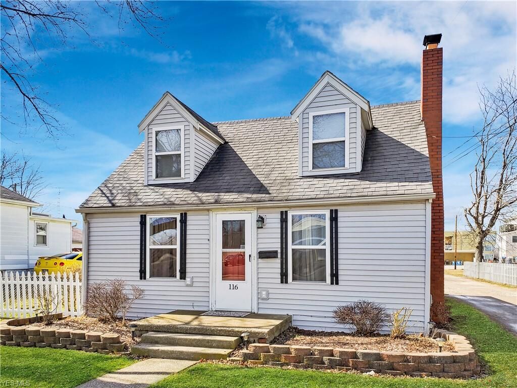 Property Photo: 116 Maple Street OH 43452
