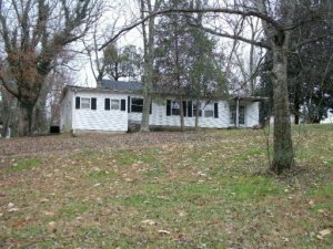 Property Photo:  3082 Little Dug Gap Rd  TN 37777 