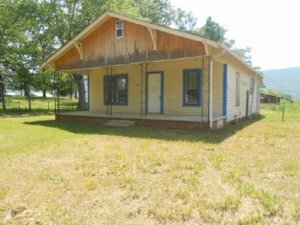 Property Photo:  445 Co Rd 890  TN 37331 