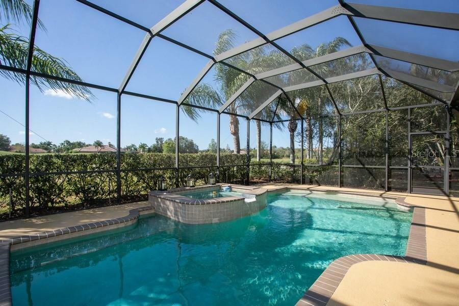 Property Photo:  7208 Orchid Island Place  FL 34202 