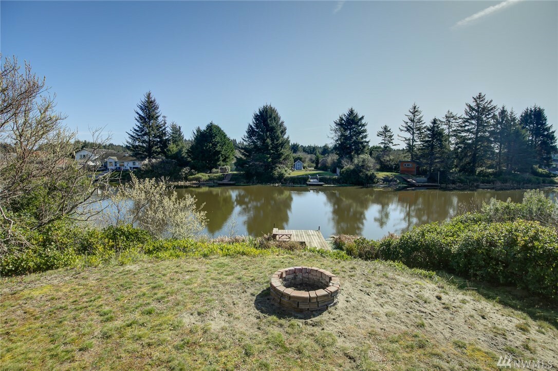 Property Photo:  230 Point Brown Ave SE  WA 98569 