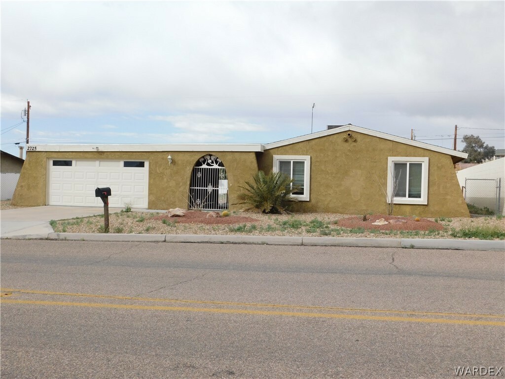 Property Photo:  2725 Cisco Drive  AZ 86403 