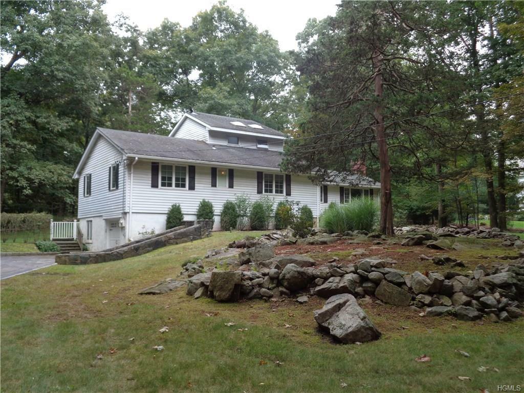 Property Photo:  50 Florence Drive  NY 10514 