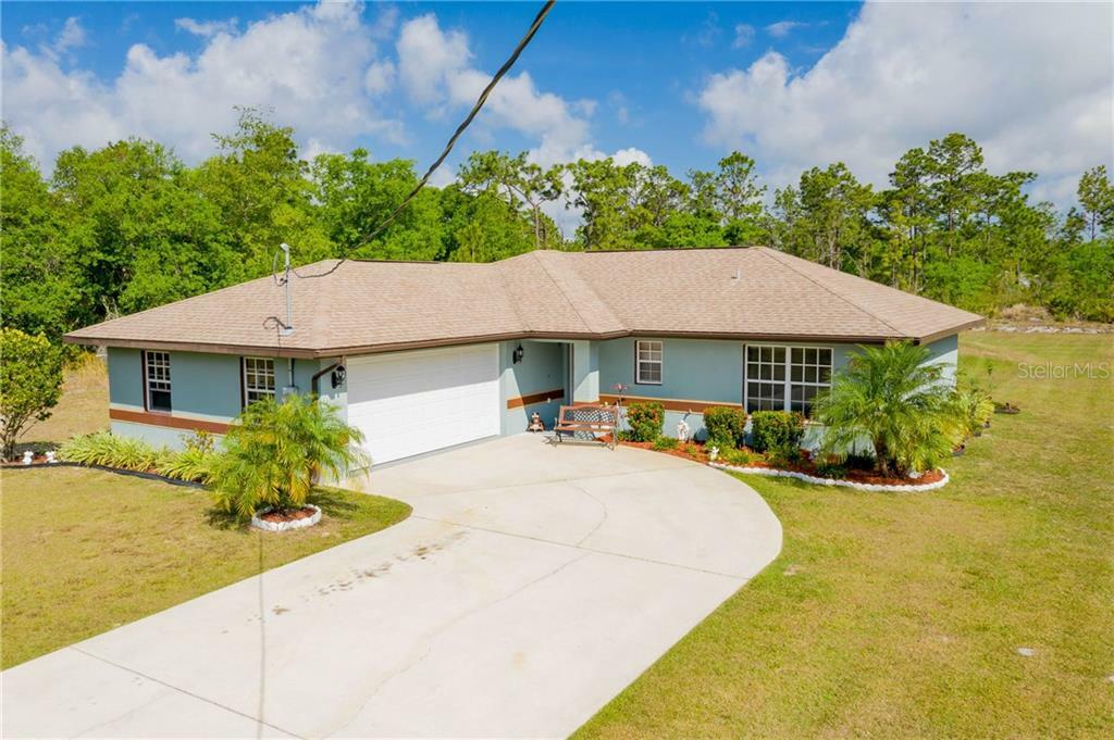Property Photo: 3500 Hibiscus Drive FL 33855