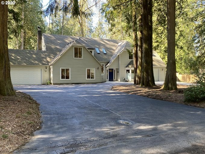 Property Photo: 18706 NE Cedar Dr WA 98604