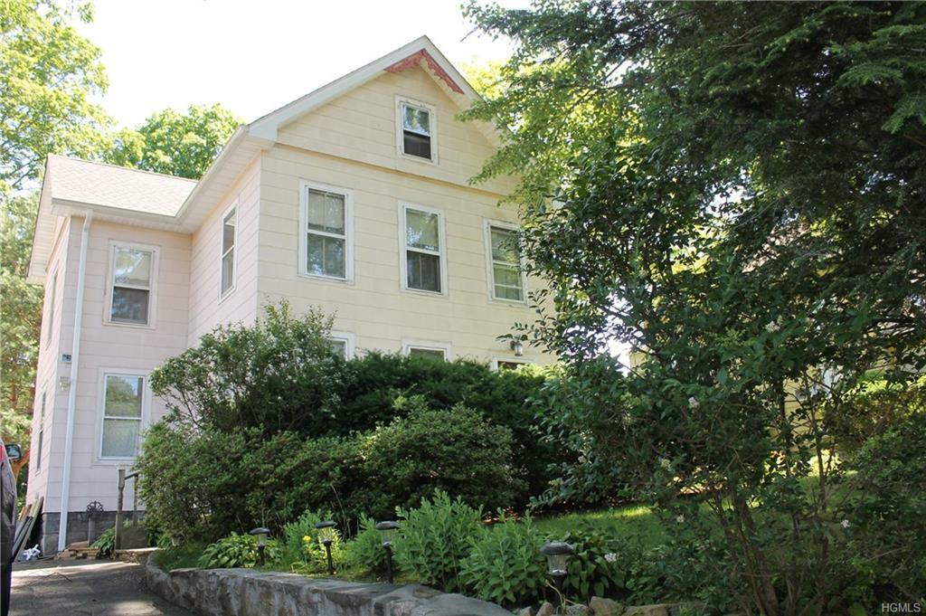 Property Photo:  15 Lawton Avenue  NY 10530 