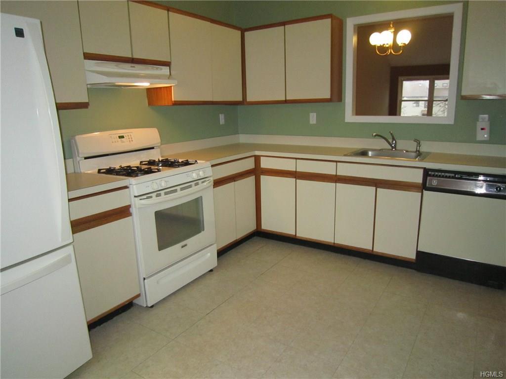 Property Photo: 135 W Nyack Road 114 NY 10954