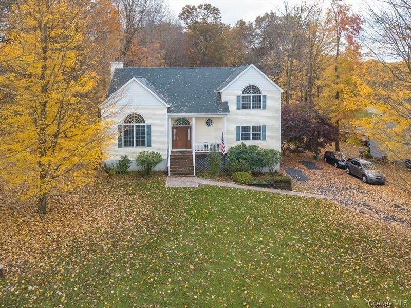 Property Photo:  5 Sugarbush Court  NY 10541 