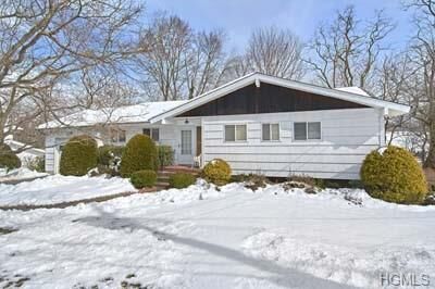 Property Photo:  45 Stonewall Circle  NY 10607 