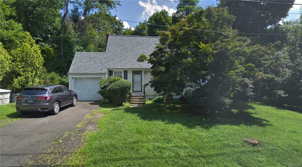 Property Photo:  19 Overlook Road  NY 10502 