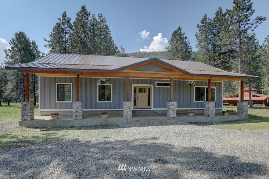 Property Photo:  6748 Nelson Siding Rd  WA 98922 