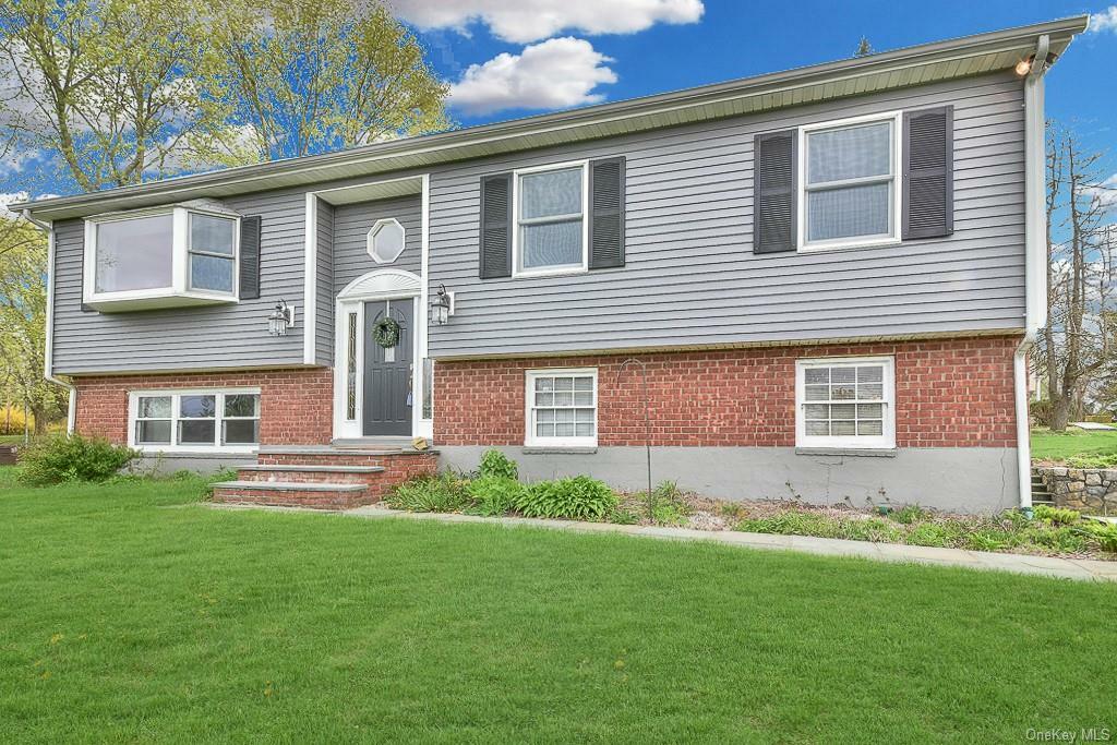 Property Photo:  99 Lakeview Drive  NY 10509 