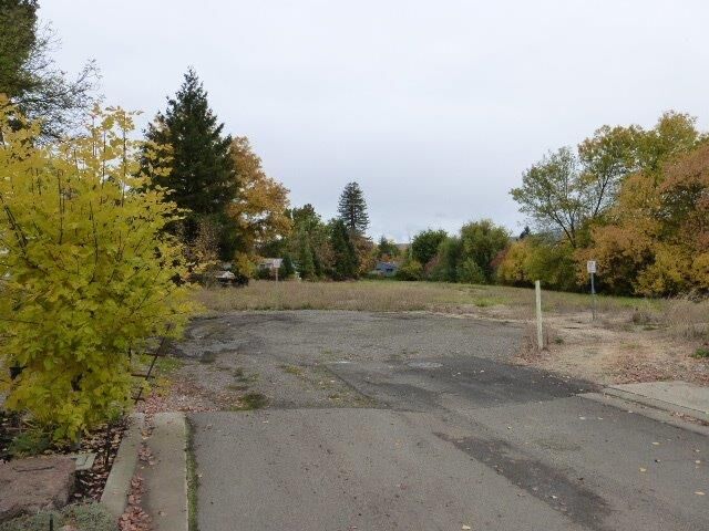 2160 Crestbrook Road 15  Medford OR 97504 photo