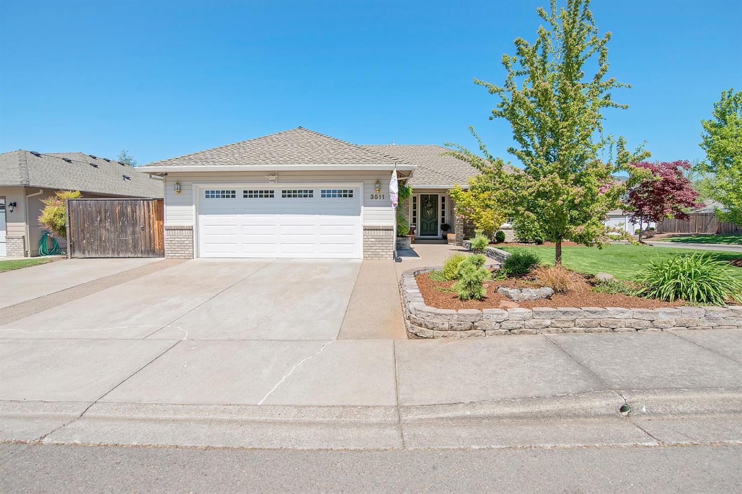 Property Photo:  3511 Blue Blossom Drive  OR 97504 