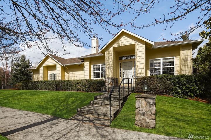 12510 NE 94th Street  Kirkland WA 98033 photo