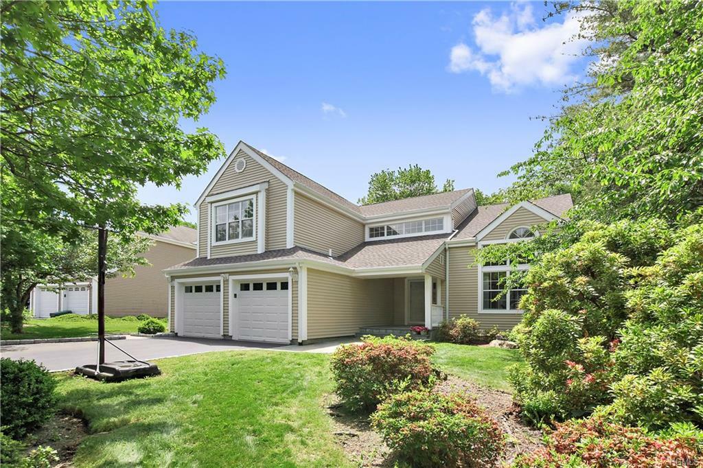 Property Photo:  3185 Woodfield Court  NY 10598 