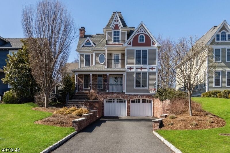 Property Photo: 314 Edgewood Ave NJ 07090