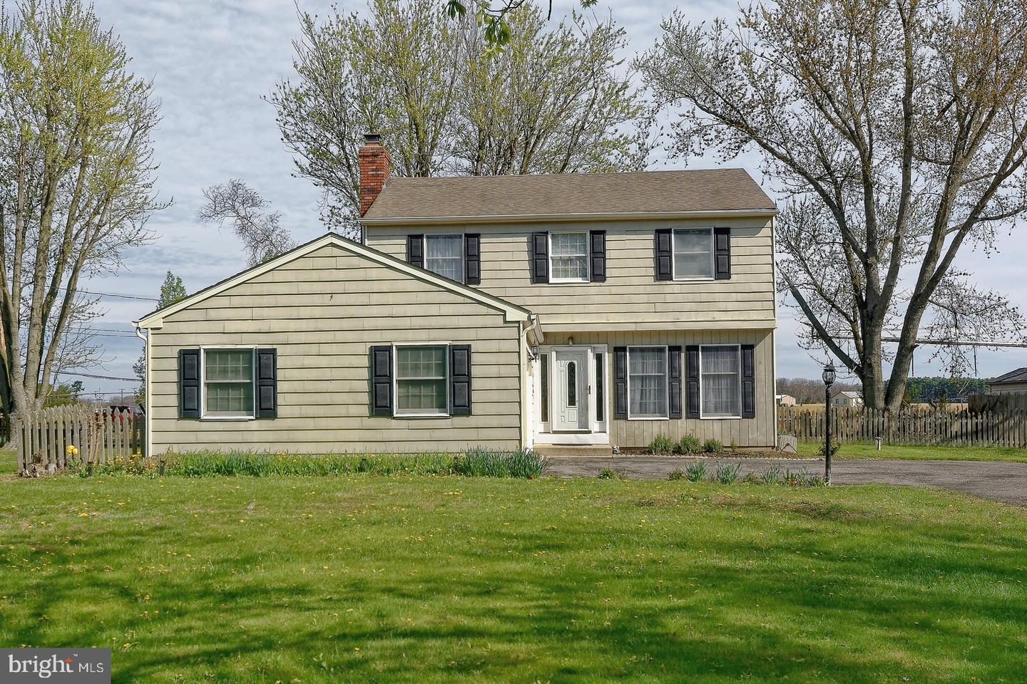 Property Photo: 71 Manitoba Trail NJ 08088
