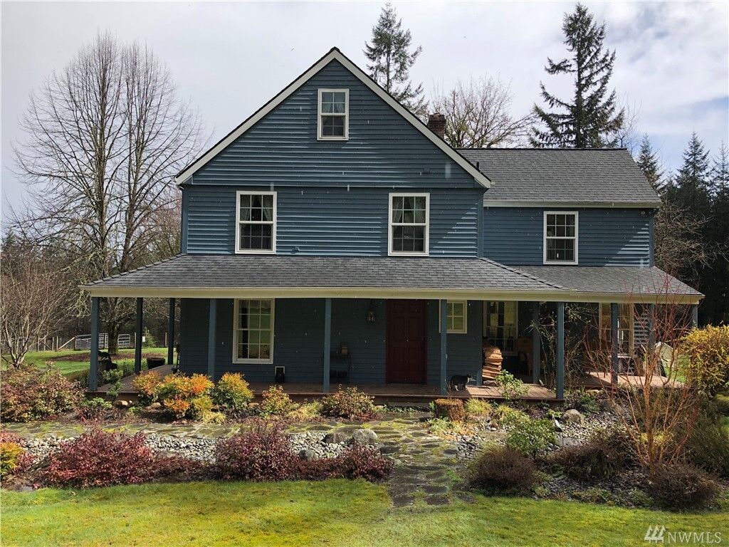 Property Photo:  18232  Dubuque Road  WA 98290 