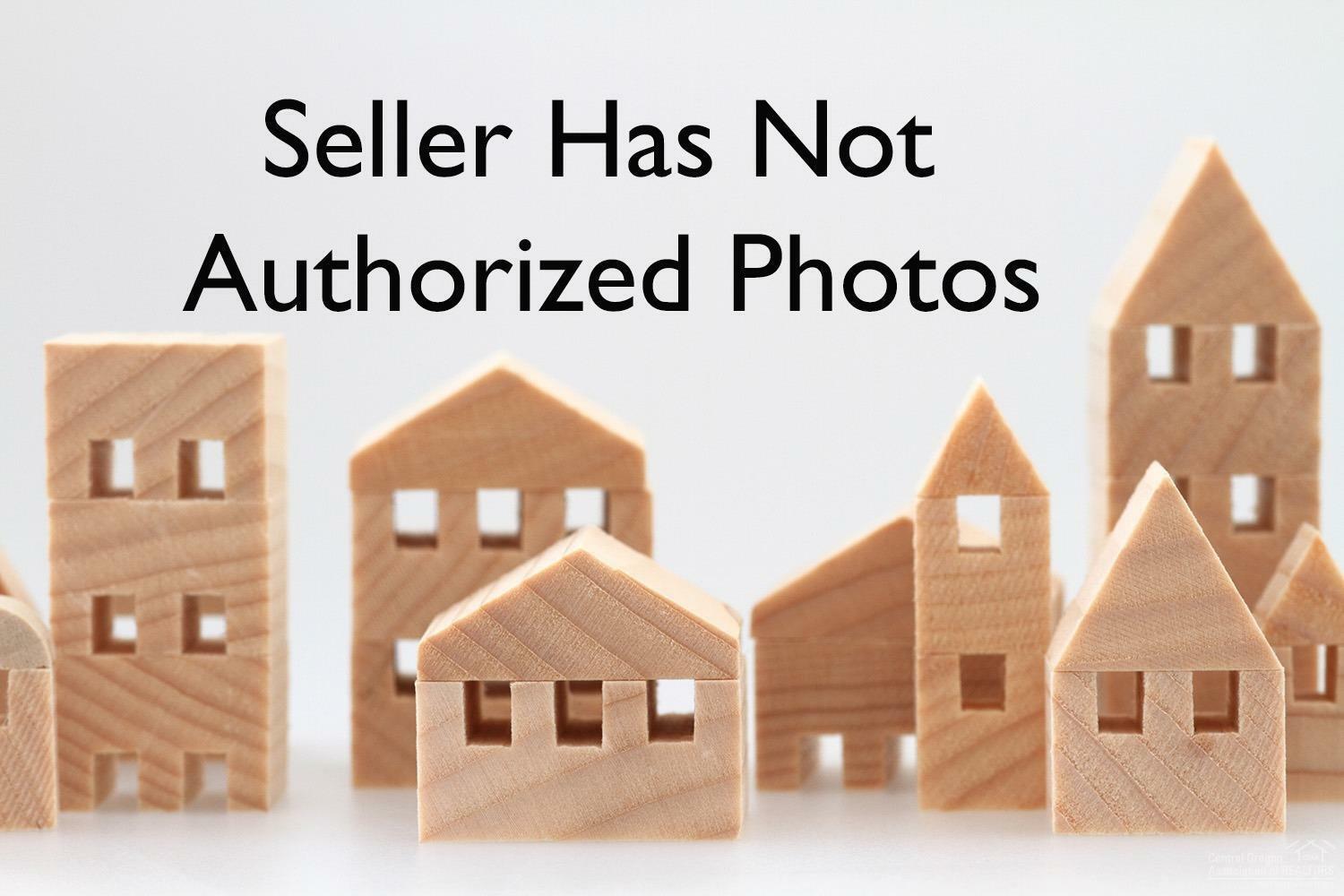 Property Photo: 52500 Old Stage Road OR 97739