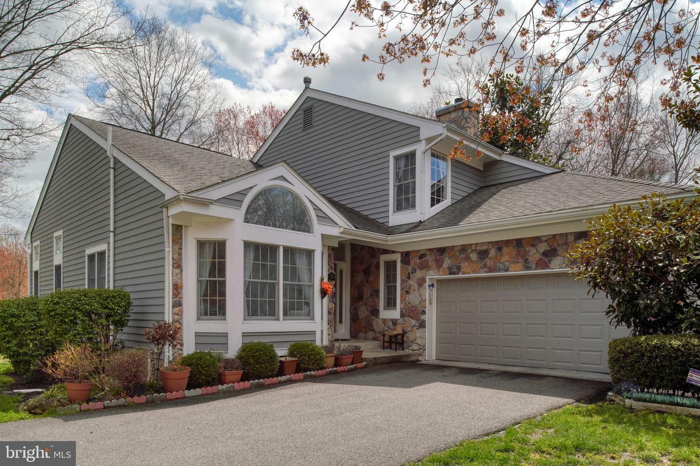 Property Photo: 5 Mimosa Court NJ 08540