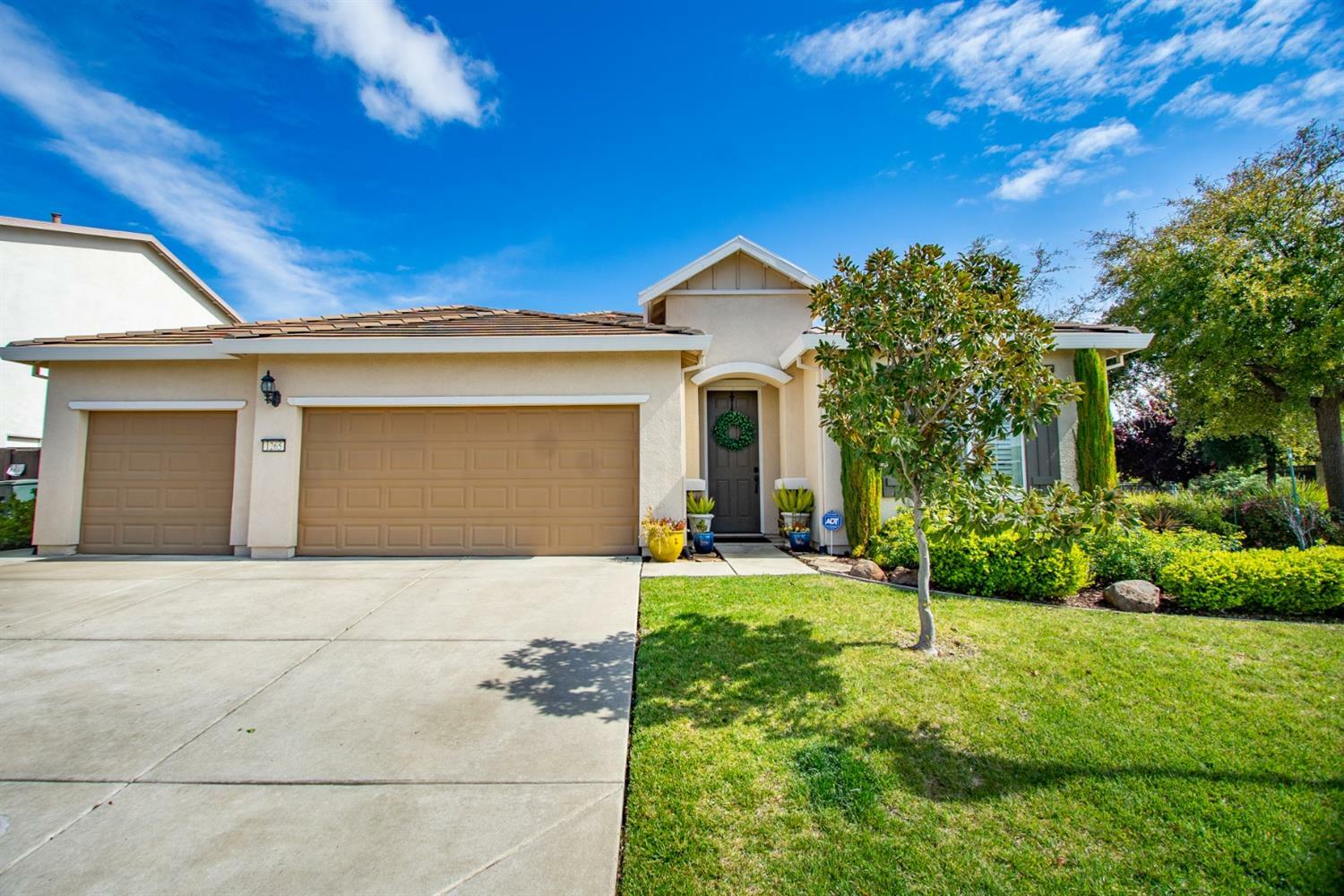 Property Photo:  1265 Billington Lane  CA 95747 