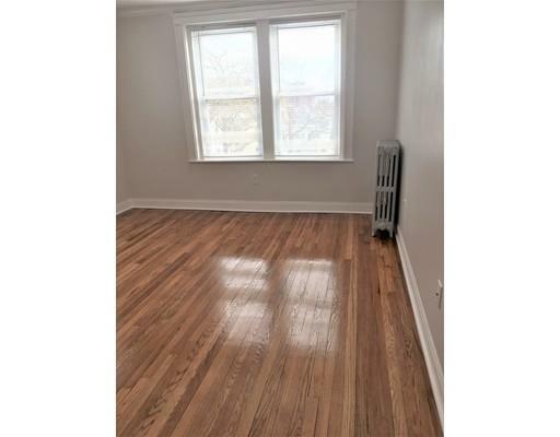 Property Photo: 39 Rockland Ave 24 MA 02148