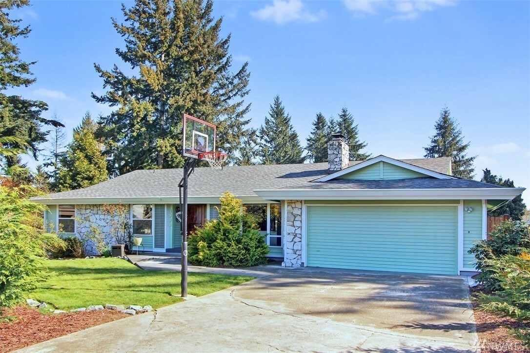 Property Photo:  3931 SW 316th St  WA 98023 