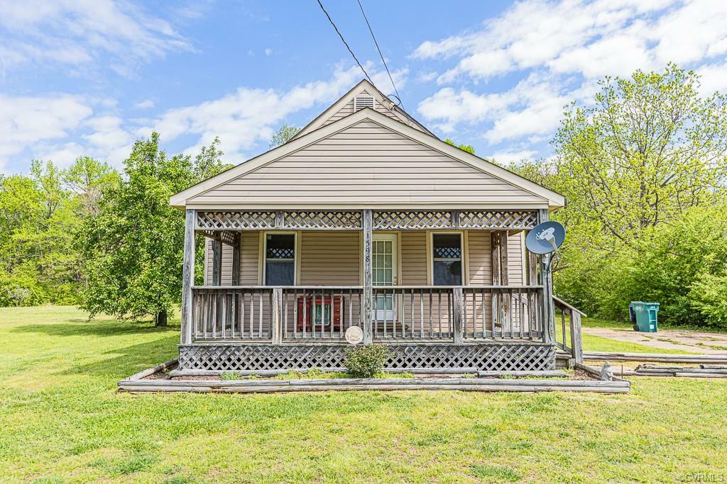 Property Photo:  1598 Mary Street  VA 23150 