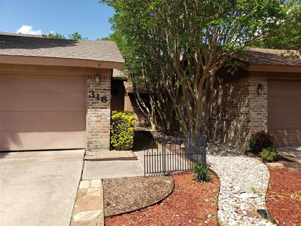 Property Photo: 316 Columbia Drive TX 75032