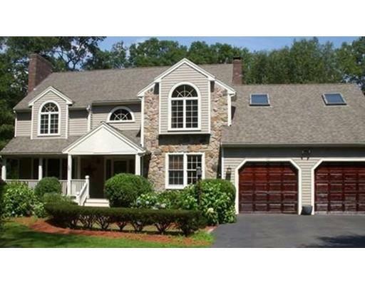 Property Photo:  42 Hideaway Ln  MA 01844 