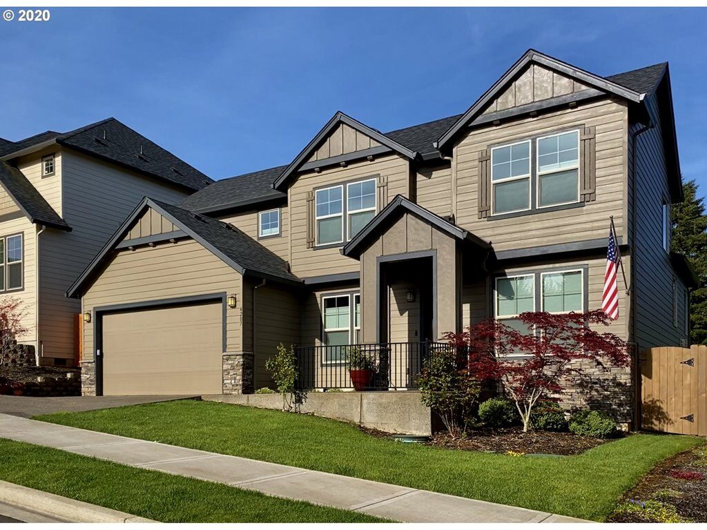 Property Photo: 4207 NE Tacoma Ct WA 98607