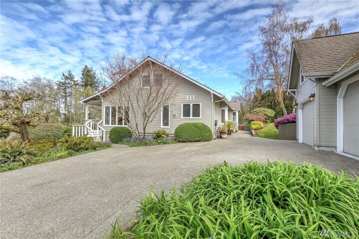 711 NW Lofall Road  Poulsbo WA 98370 photo
