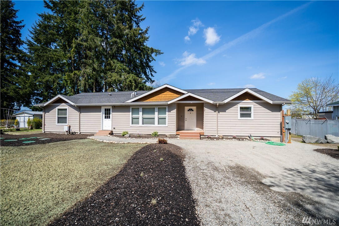 Property Photo:  2736 113th Wy SW  WA 98512 