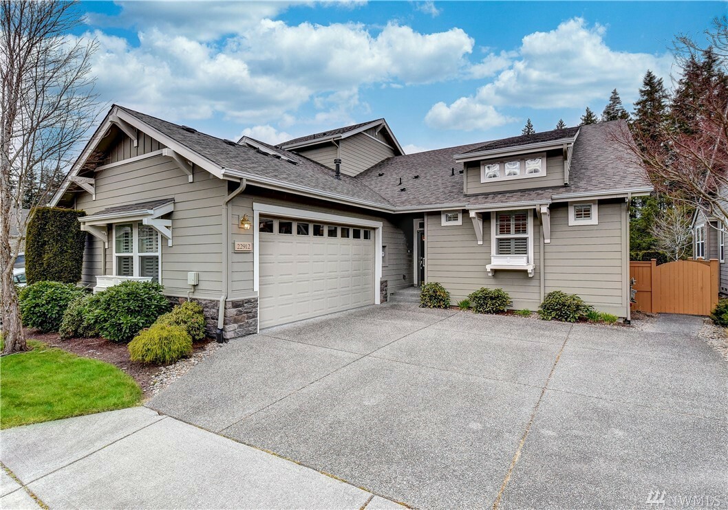 Property Photo:  22912 NE 132nd Place  WA 98053 